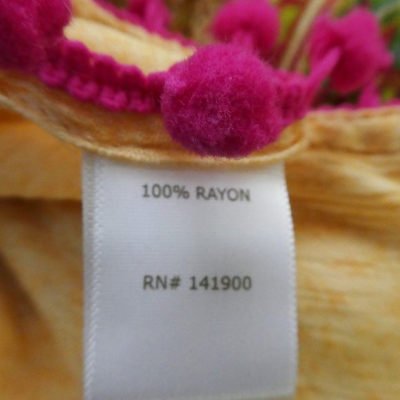 NEW Floral Kimono Rayon Tie Waist Pink Pom Pom Trim Velzera Flexible Sizing - Picture 8 of 9